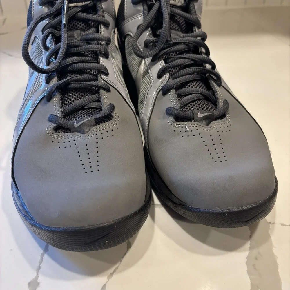 Nike light wear